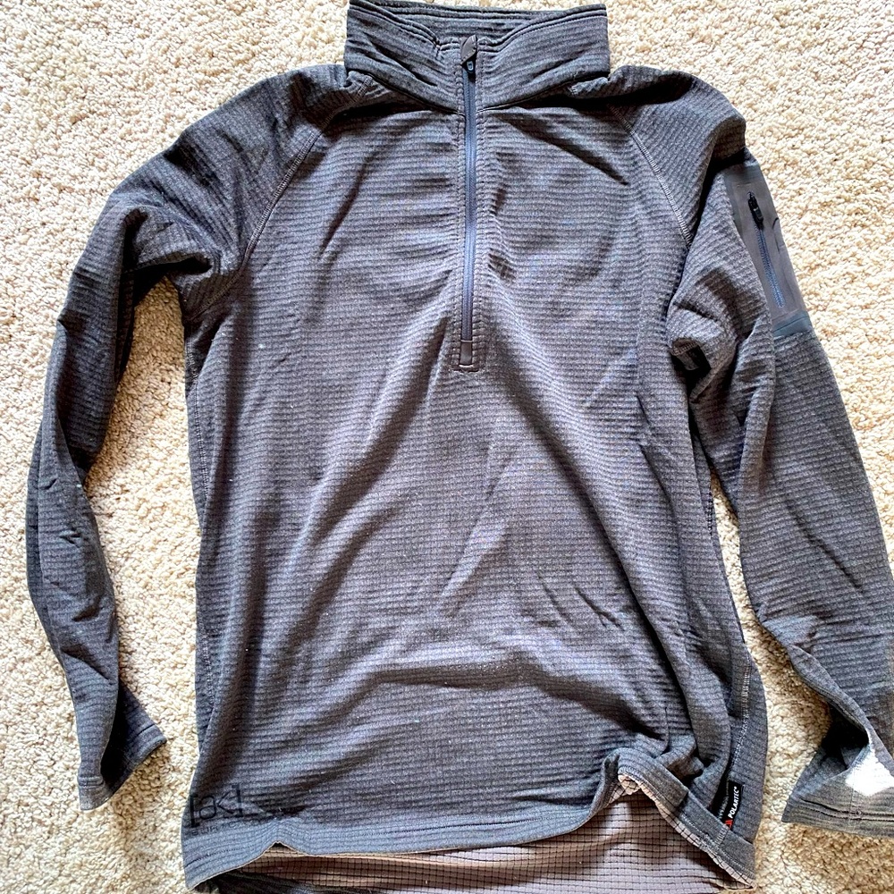 Burton AK 1/4 zip power grid shirt